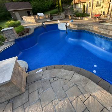 Réparation de piscine creusée